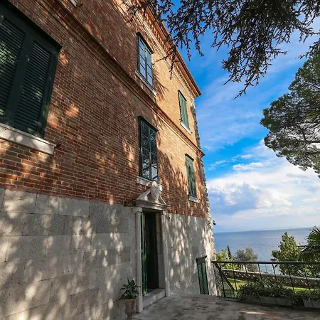 Luxury Sonja - With Hot Tub, Near Sea, Free Parking Apartment